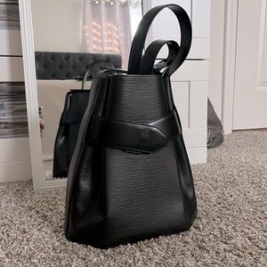 Louis Vuitton Epi Sac D’epaule